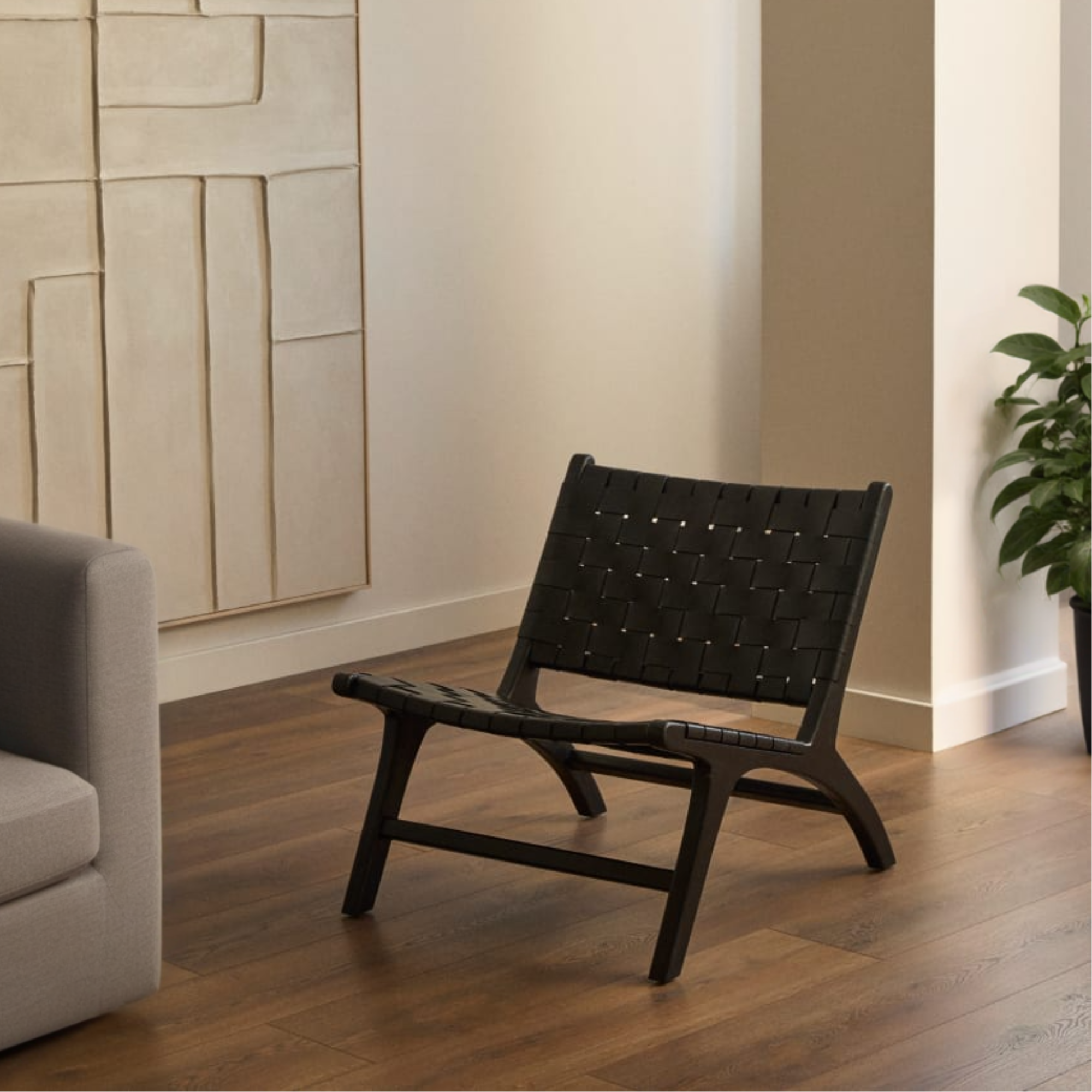 Handcrafted Woven Leather Lounge Chair - Teak Wood & Full-Grain Leather - Black